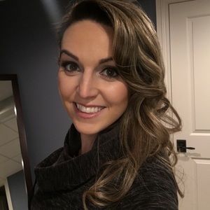 Meet your Posher, Kristin